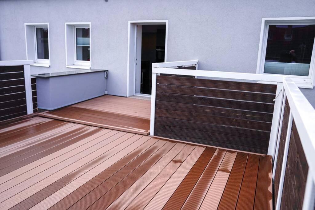 Ht Appartement Nr 2 Greppin ภายนอก รูปภาพ